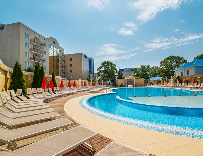 Открытый бассейн - Санаторий «Надежда» Анапа